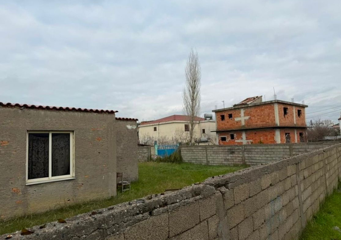 1115